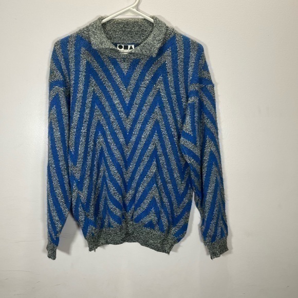 Vintage Objectivity Women’s Blue Grey Chevron Print Knit Sweater - Picture 2 of 11